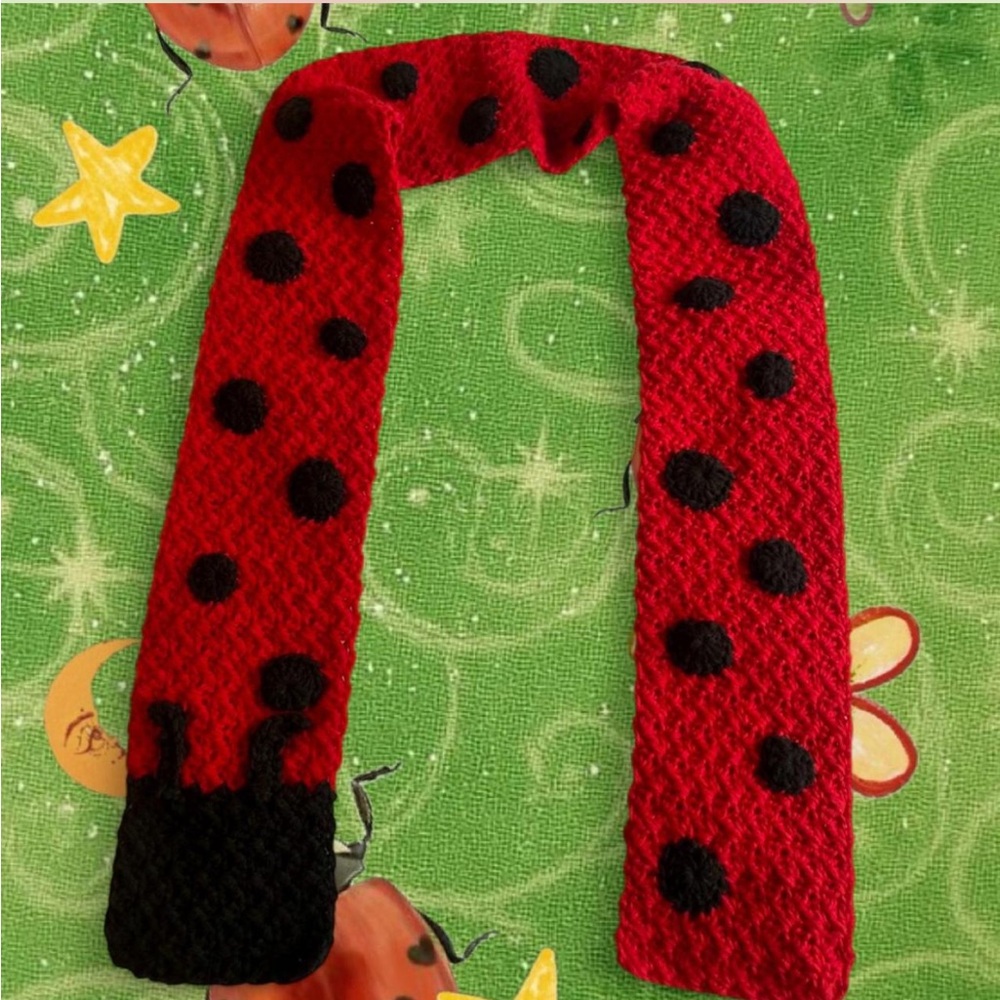 crochet ladybug themed polkadot scarf HANDMADE
